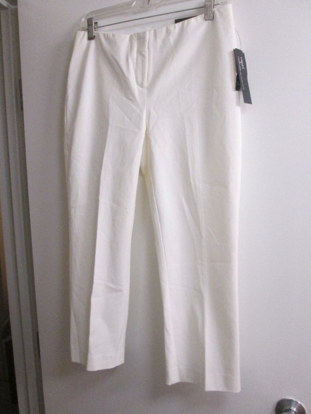 NWT ALFANI Cotton Blend Capri Pants